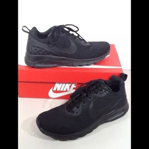 Nike Air Max Motion LW SE